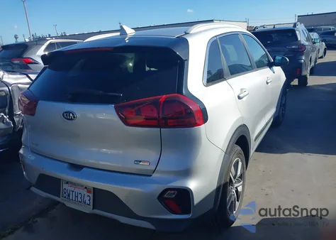 2021 Kia Niro Lxs z USA, uszkodzony, nr VIN KNDCB3LC8M5464581